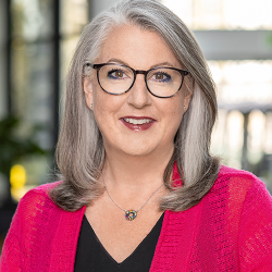 Shelley Hoss