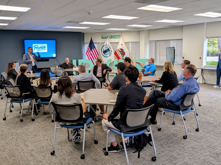 54598692790_b4711aa1f5_k